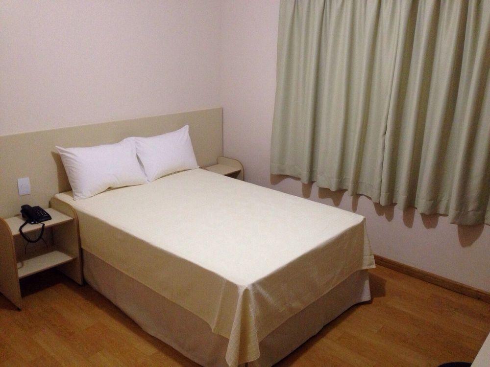 Vespasiano Hotel Telêmaco Borba Kültér fotó