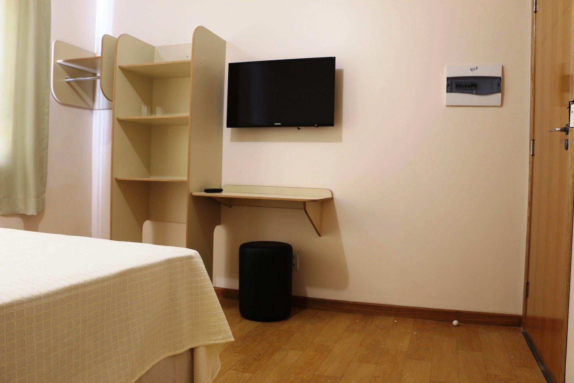 Vespasiano Hotel Telêmaco Borba Kültér fotó